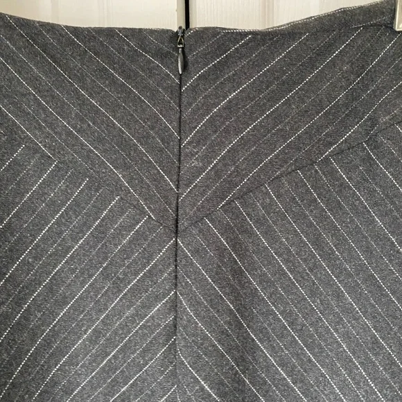 Jacob charcoal striped A line skirt size 9/10 - Picture 7 of 9